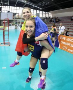 Expressly Tweet divorce Romania s-a calificat la Campionatul Mondial de volei dupa un sfert de secol! | Sportivity.ro Expressly Tweet divorce Romania s-a calificat la Campionatul Mondial de volei dupa un sfert de secol! | Sportivity.ro