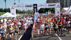 17 000 de sportivi in weekend la Semimaratonul Bucuresti