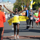 Kenyanul Hosea Kipkemboi si etiopiana Almaz Gelana Erba au castigat Maratonul International Bucuresti